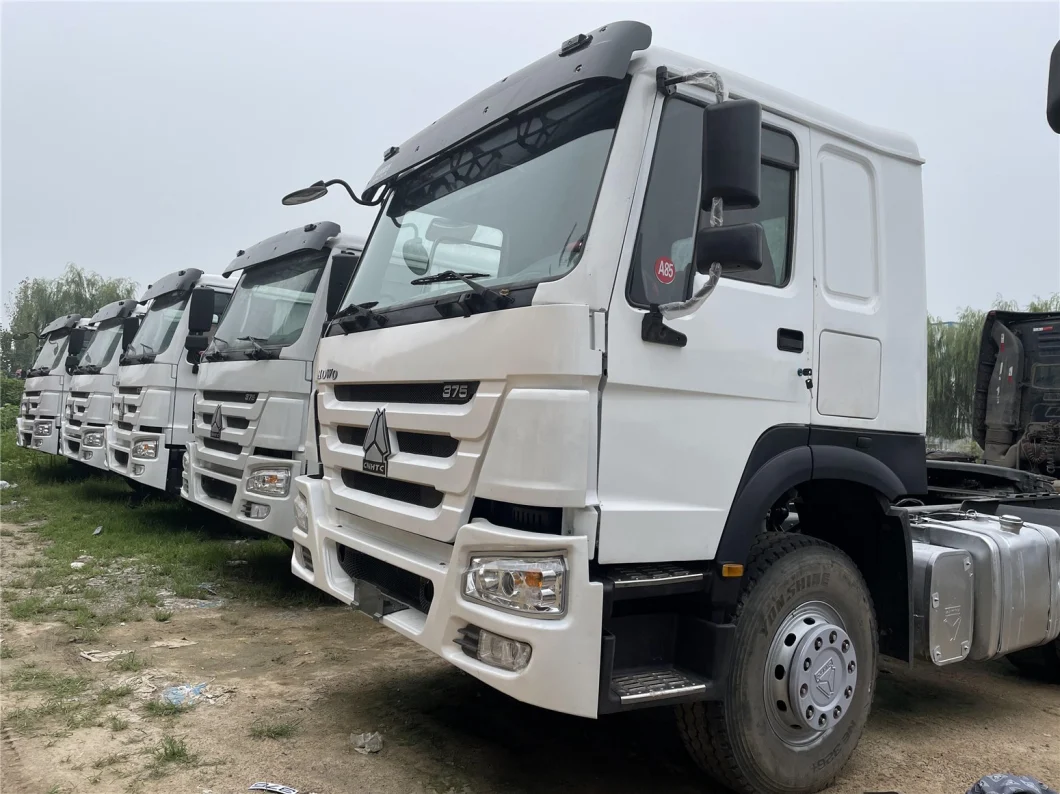 Head Trucks for Trailer Tata Daewoo HOWO A7 Horse Sale 40ton Flatbed Semi-Trailer Used Tractor Truck
